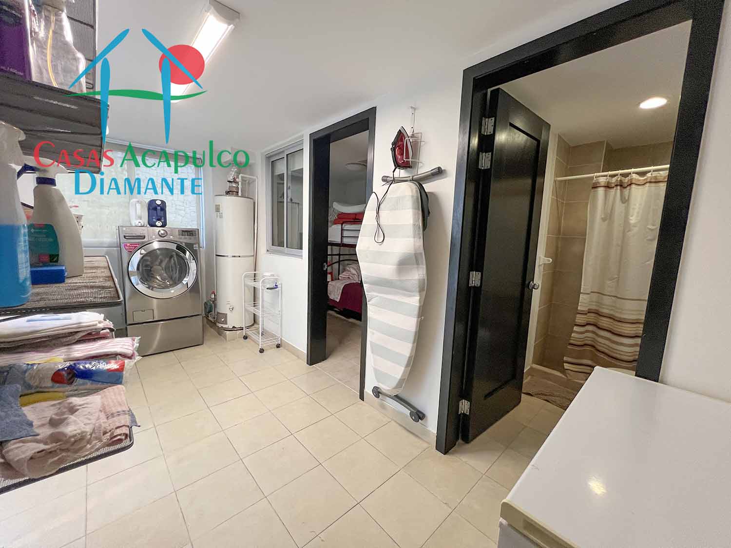 Vista Real San Marino 4 C1 - Lavandería 1